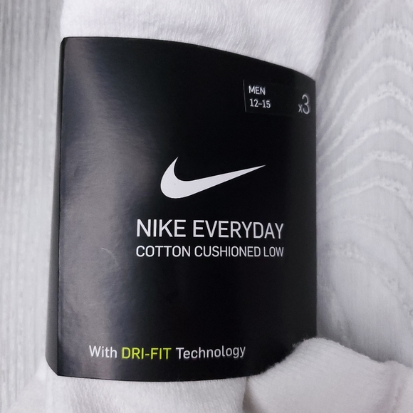 Nike Everyday Men's Cushioned Ankle Socks 3PK - Picture 3 of 5